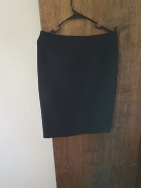 Miu Miu Black Fitted Pencil Skirt